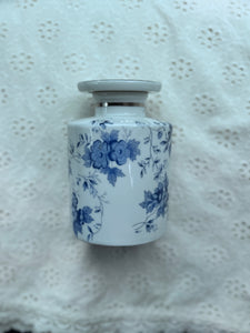 PORCELAIN CHINOISERIE